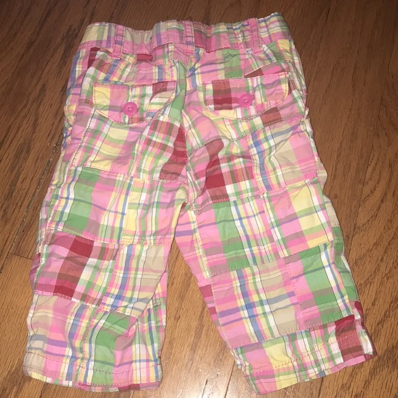 Capris! - Picture 2 of 3